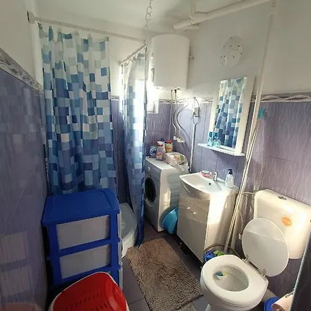 Apartament Iva * スリナ
